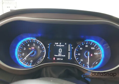 2023 Chrysler Voyager Lx z USA, uszkodzony, nr VIN 2C4RC1CG9PR533946